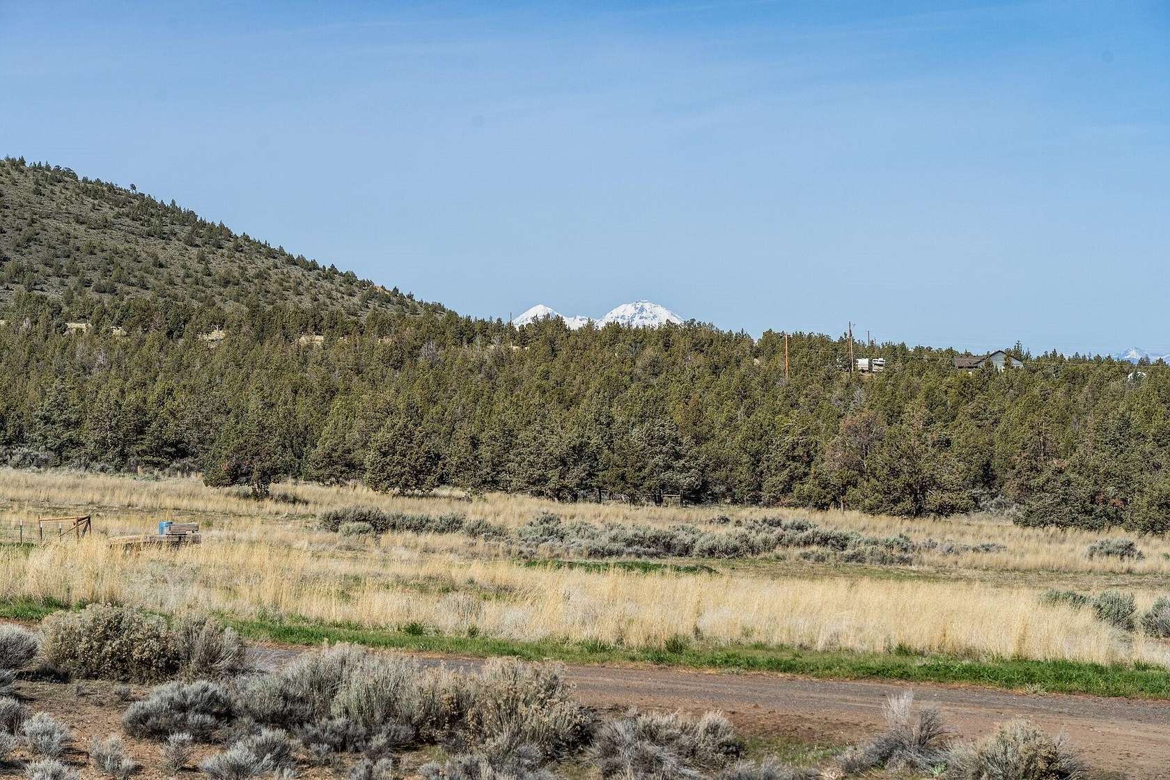 10.37 Acres of Land for Sale in Powell Butte, Oregon