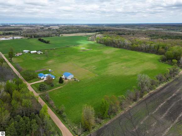 26.7 Acres of Agricultural Land for Sale in Ithaca, Michigan