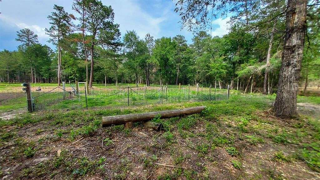 10.4 Acres of Land for Sale in Huntsville, Texas