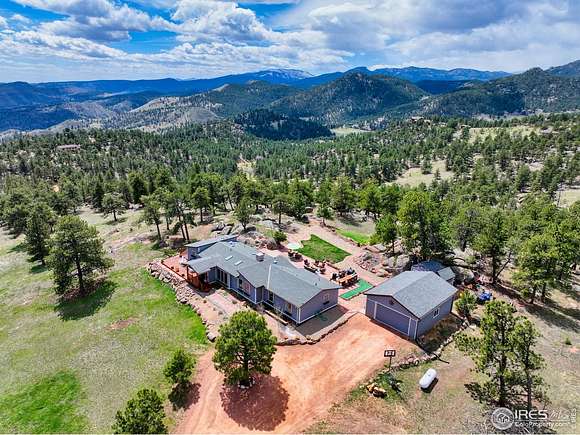 15.7 Acres of Land with Home for Sale in Lyons, Colorado