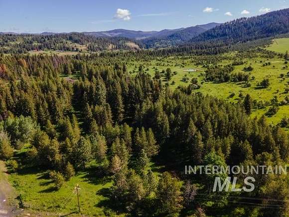 7 Acres of Residential Land for Sale in Santa, Idaho