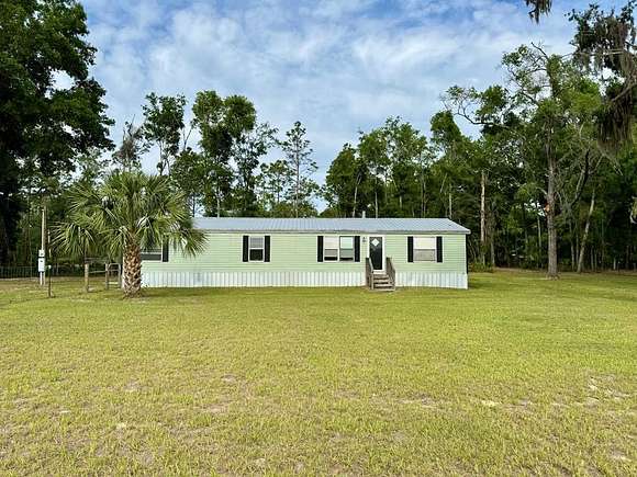 2.8 Acres of Residential Land with Home for Sale in Old Town, Florida