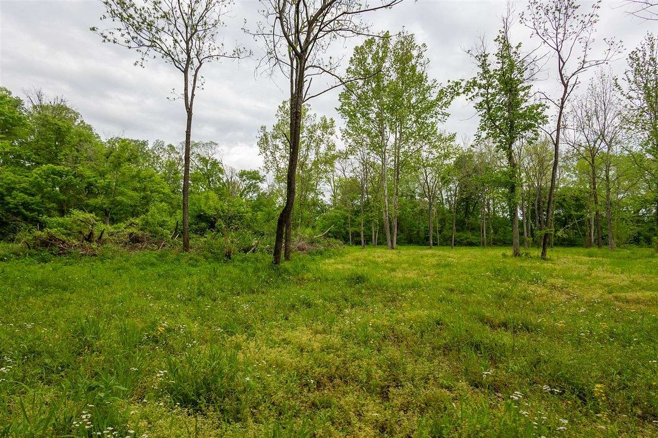 2.3 Acres of Residential Land for Sale in Bowling Green, Kentucky