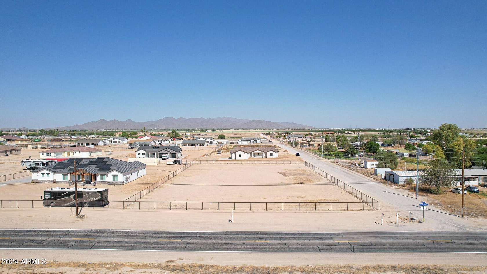 1 Acre of Residential Land for Sale in Buckeye, Arizona