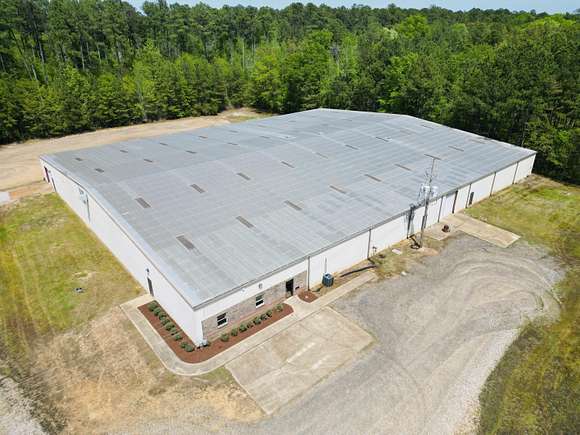 7.6 Acres of Improved Commercial Land for Sale in Amory, Mississippi