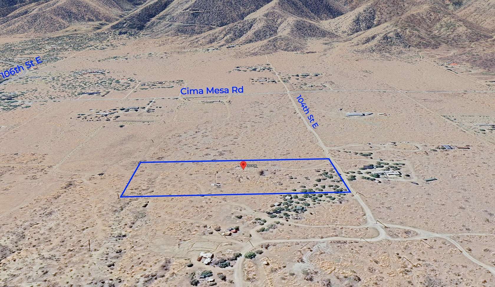 5 Acres of Residential Land for Sale in Juniper Hills, California