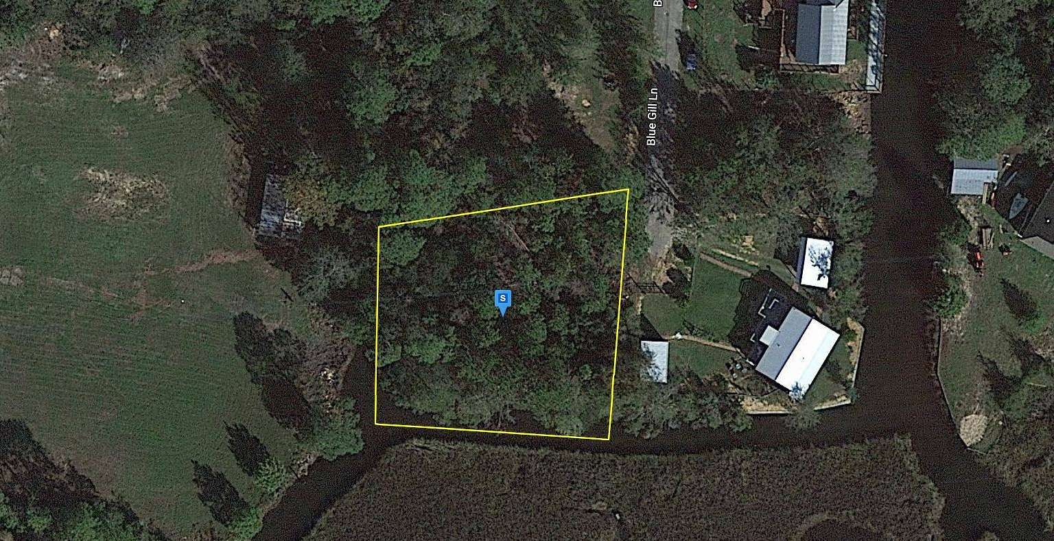 0.6 Acres of Land for Sale in Milton, Florida
