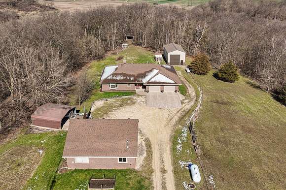 16.7 Acres of Land with Home for Sale in Bellevue, Iowa
