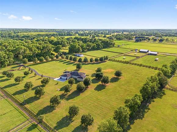 20.7 Acres of Agricultural Land with Home for Sale in Ocala, Florida