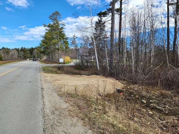 1.6 Acres of Residential Land for Sale in Searsport, Maine