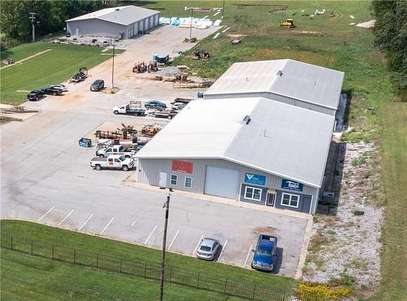 10.5 Acres of Improved Mixed-Use Land for Lease in Centerton, Arkansas