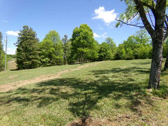 10 Acres of Improved Residential Land for Sale in Marshall, Arkansas