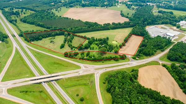 6 Acres of Residential Land for Sale in Tupelo, Mississippi