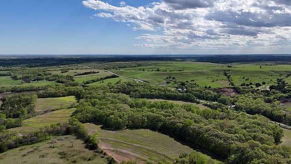 390 Acres of Recreational Land & Farm for Sale in Westmoreland, Kansas