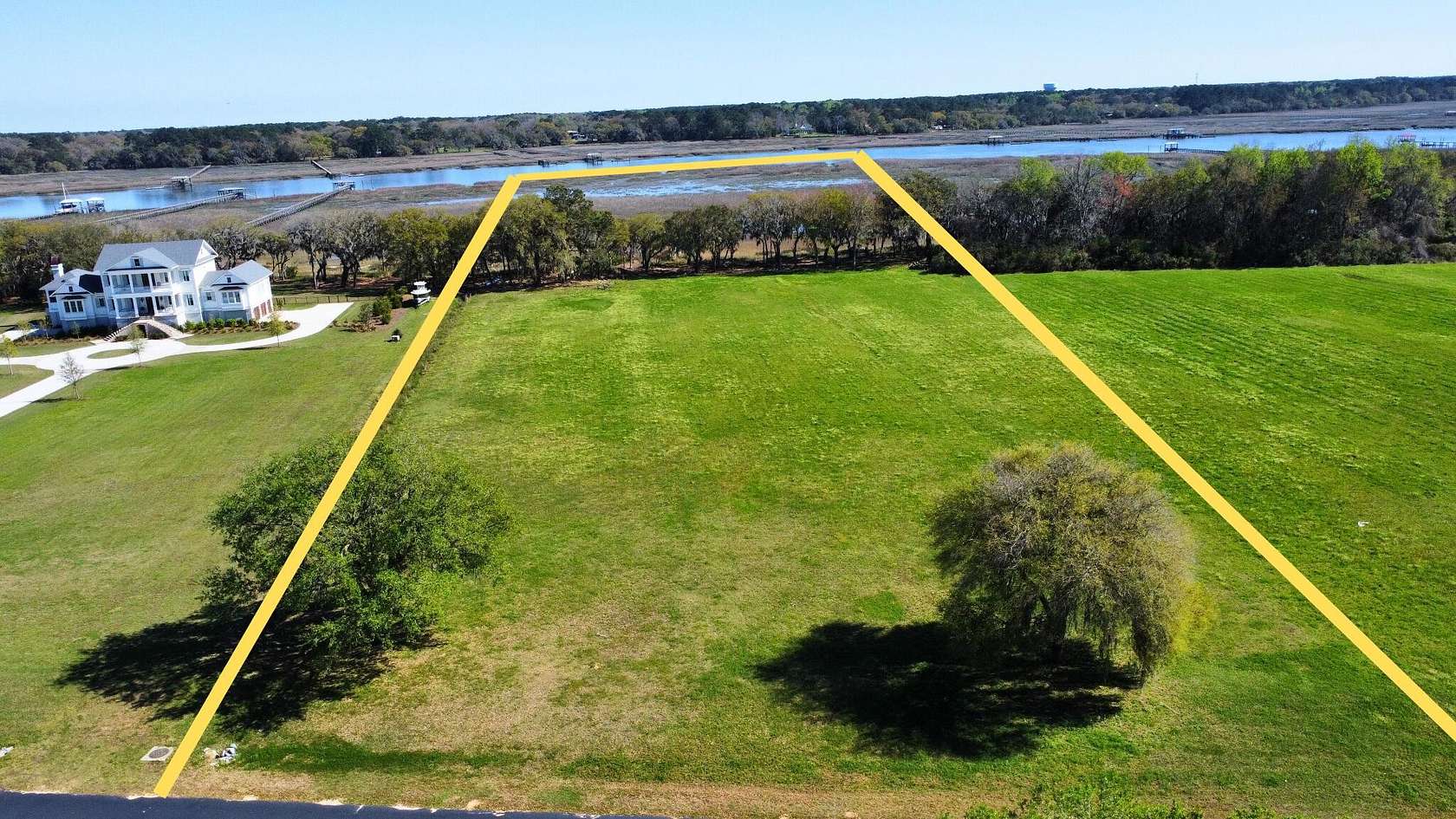 13.1 Acres of Land for Sale in Wadmalaw Island, South Carolina
