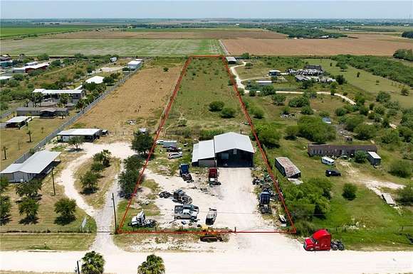 4.1 Acres of Improved Commercial Land for Sale in Edinburg, Texas