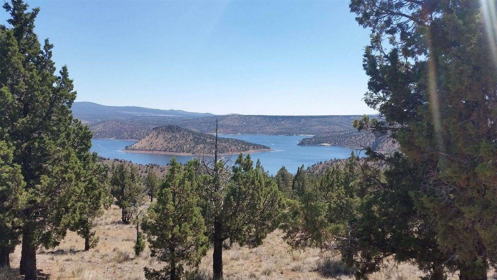 0.92 Acres of Land for Sale in Prineville, Oregon