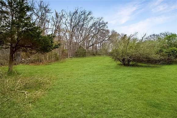 5.7 Acres of Residential Land for Sale in Little Compton, Rhode Island