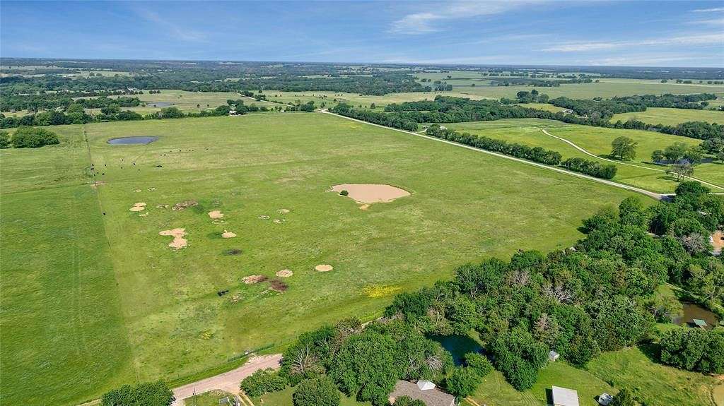 56.6 Acres of Land for Sale in Whitesboro, Texas