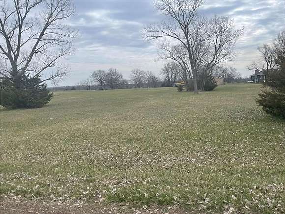 0.43 Acres of Residential Land for Sale in Gallatin, Missouri
