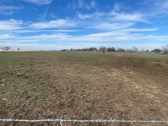 10.2 Acres of Land for Sale in Milford, Texas