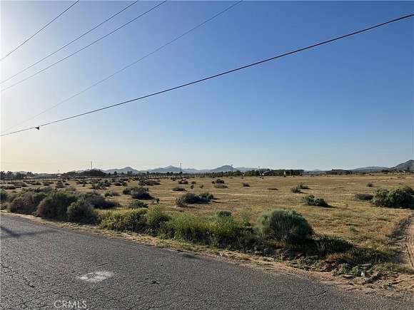 5 Acres of Residential Land for Sale in Apple Valley, California