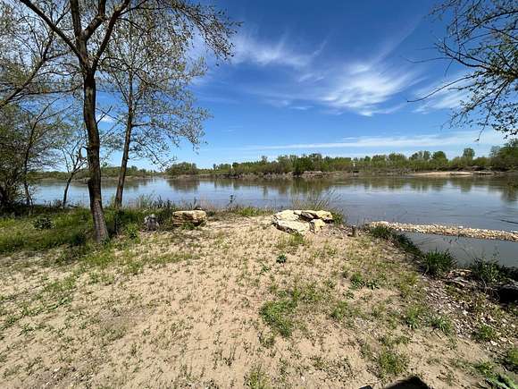 3.5 Acres of Recreational Land for Sale in Wathena, Kansas