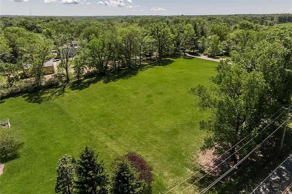 2.4 Acres of Residential Land for Sale in Ladue, Missouri