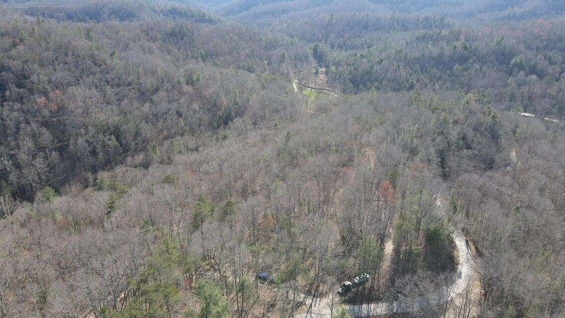 0.94 Acres of Land for Sale in Zoe, Kentucky