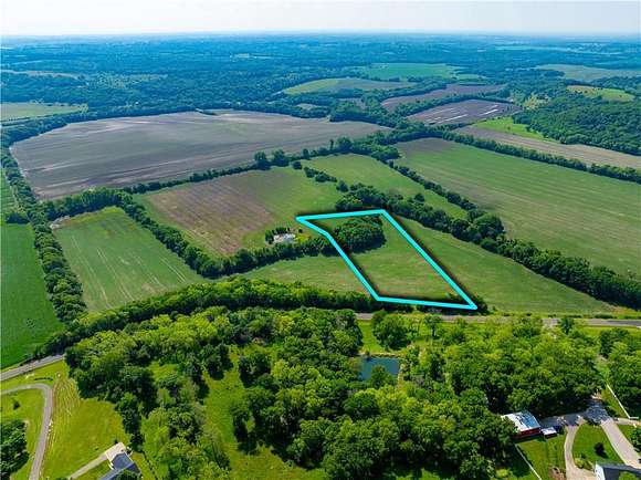 5.12 Acres of Land for Sale in Easton, Kansas