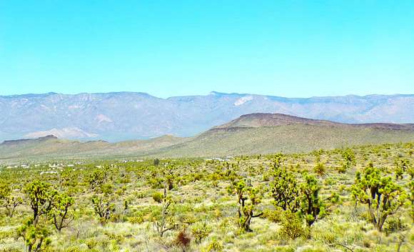 1.1 Acres of Residential Land for Sale in Dolan Springs, Arizona