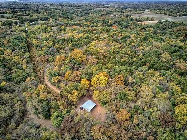 40 Acres of Recreational Land for Sale in Orrick, Missouri