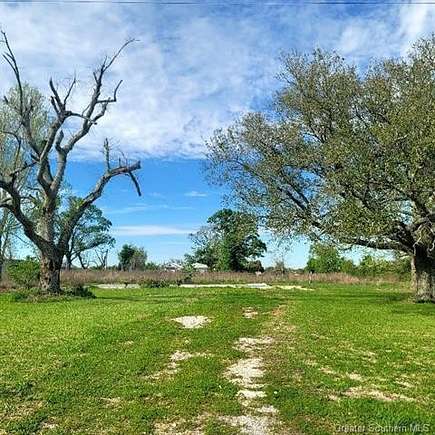 1.3 Acres of Residential Land for Sale in Lake Charles, Louisiana