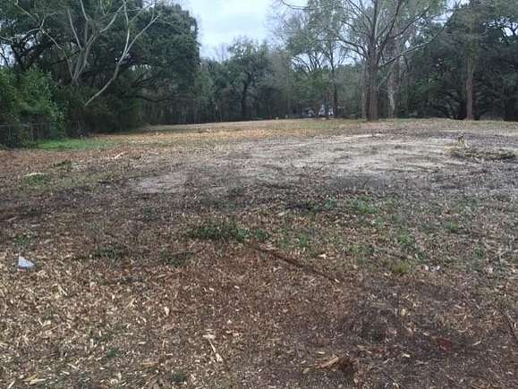 2.9 Acres of Commercial Land for Sale in Mobile, Alabama