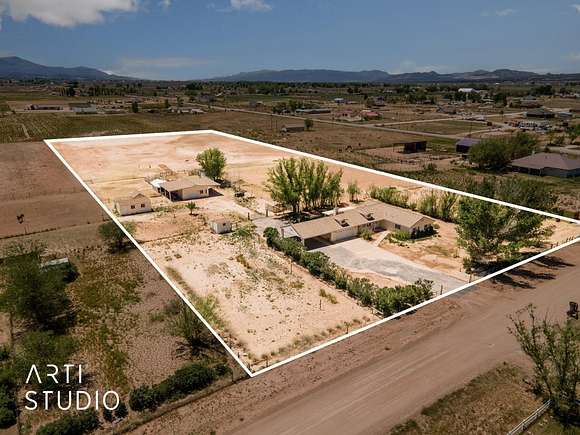 5.1 Acres of Residential Land with Home for Sale in Cedar City, Utah