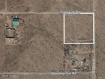 2.5 Acres of Residential Land for Sale in Sun Valley, Arizona
