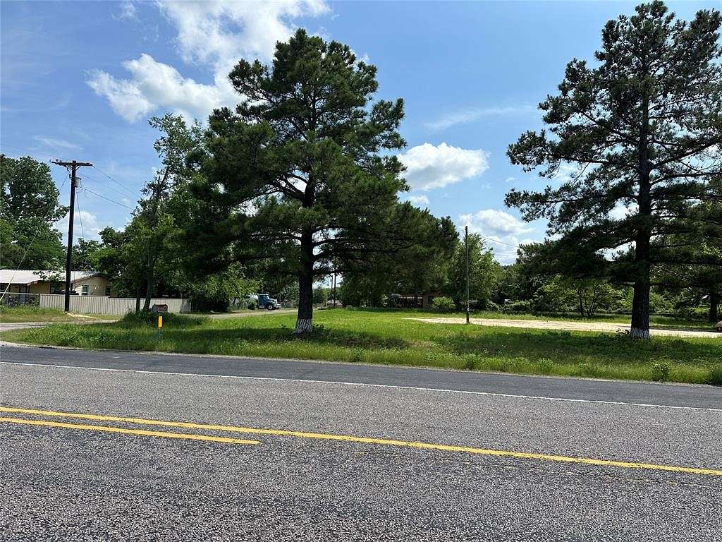 0.87 Acres of Residential Land for Sale in Emory, Texas