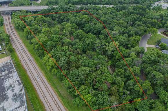 2.6 Acres of Mixed-Use Land for Sale in Dallas, Texas