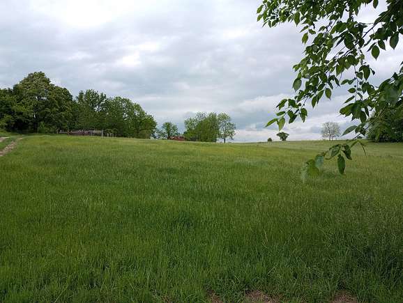 123 Acres of Land with Home for Sale in Huntsville, Arkansas