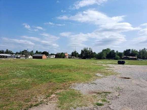 4 Acres of Improved Land for Sale in Enid, Oklahoma