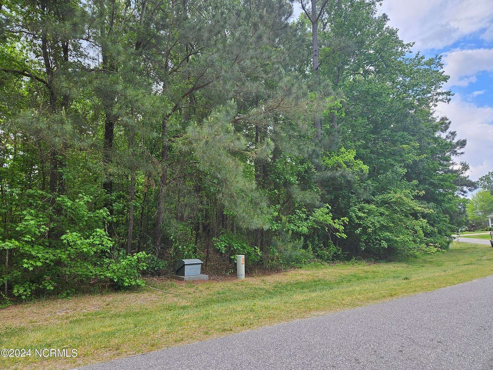 0.74 Acres of Residential Land for Sale in Hertford, North Carolina
