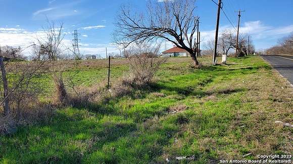 1 Acre of Residential Land for Sale in San Antonio, Texas
