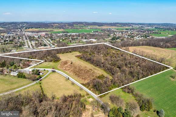 26 Acres of Land for Auction in Columbia, Pennsylvania