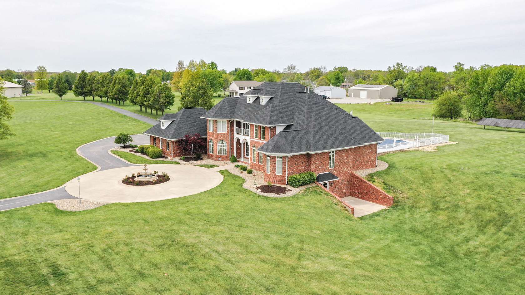 9.5 Acres of Land for Sale in Brighton, Illinois