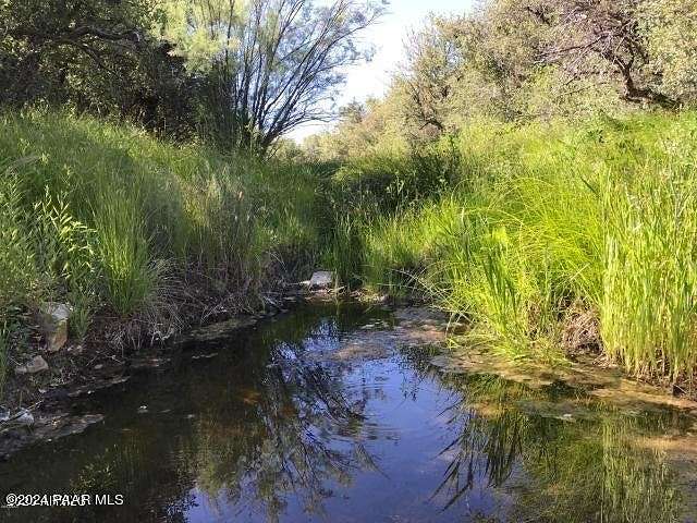 5.4 Acres of Residential Land for Sale in Peeples Valley, Arizona