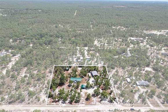 2.5 Acres of Residential Land with Home for Sale in Dunnellon, Florida
