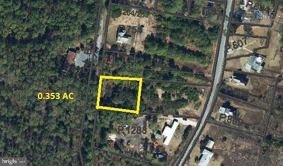 0.35 Acres of Mixed-Use Land for Auction in Crisfield, Maryland