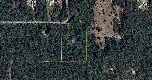 5.6 Acres of Land for Sale in Suwannee, Florida