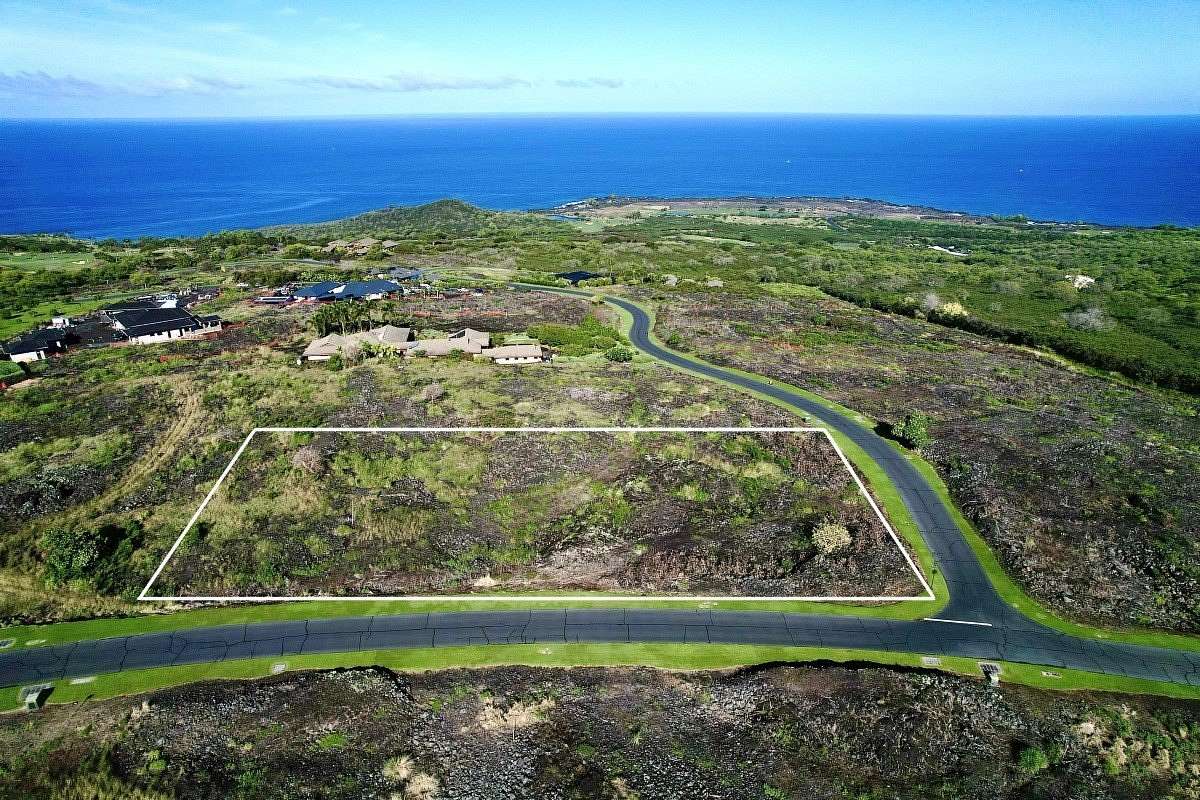 1.59 Acres of Residential Land for Sale in Kealakekua, Hawaii