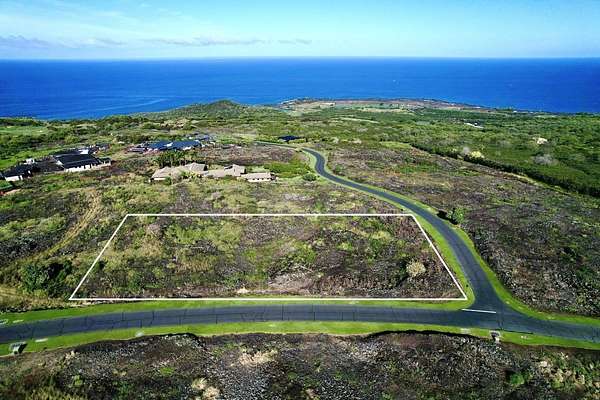 1.59 Acres of Residential Land for Sale in Kealakekua, Hawaii